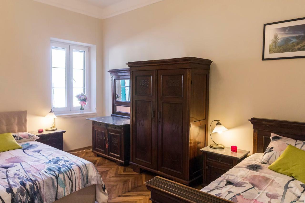 Apartman Natalia Tivat Exteriér fotografie