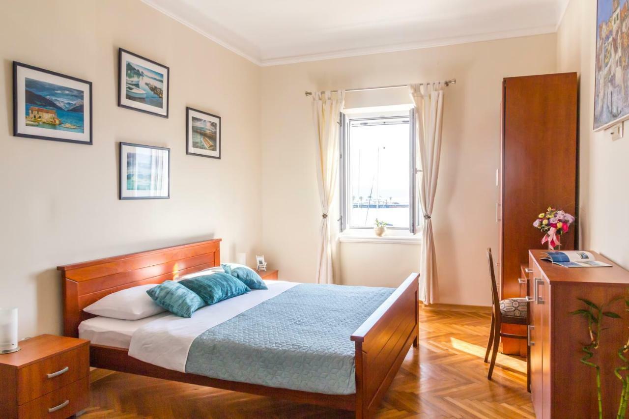 Apartman Natalia Tivat Exteriér fotografie